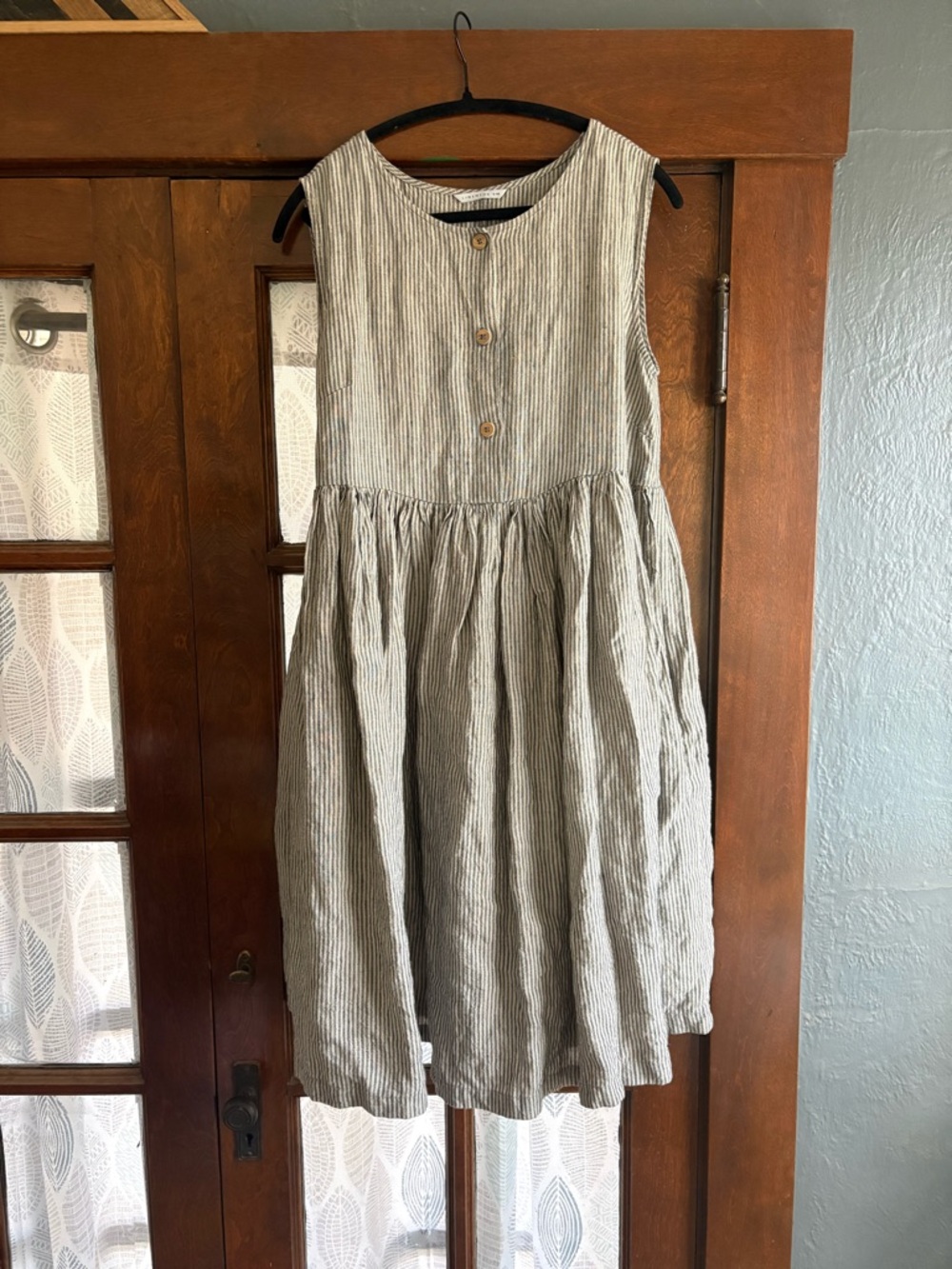 Linenfox Sleeveless Joy Striped Button Front Linen Dress Gray White Small/Medium - Picture 8 of 9